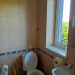 W Rajbrocie U Ewusi Nyaraló *